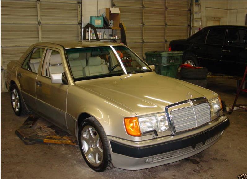 1992 MercedesBenz 500E RENNtech Here are my two gripes with the car