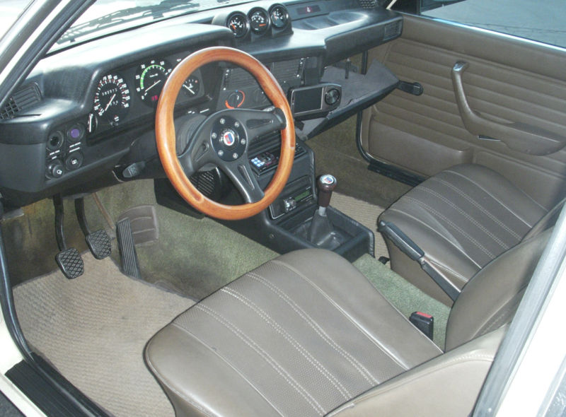 1983 BMW 320i e21 Interior