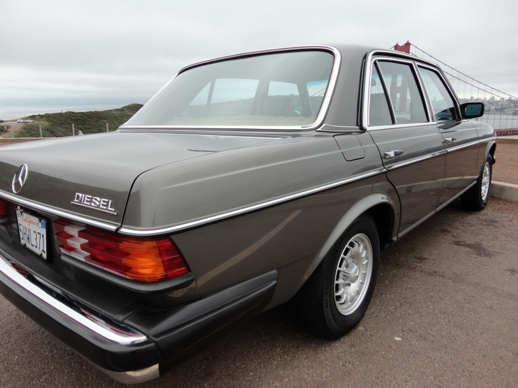 Mercedes 240d manual for sale #4