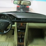 Mercedes500E_frontinterior