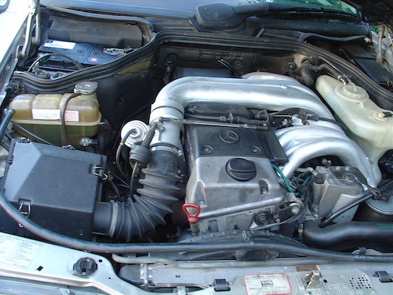Mercedes e300 diesel engine #2