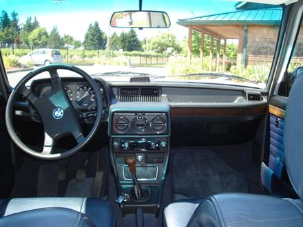 1980 BMW 528i Interior Picture