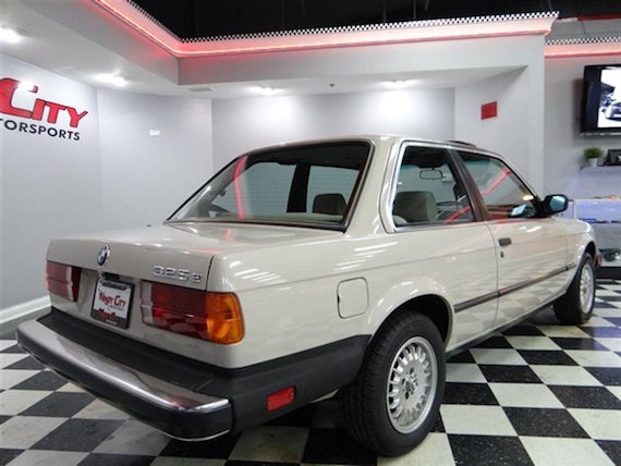 Gazelle beige cheap e30