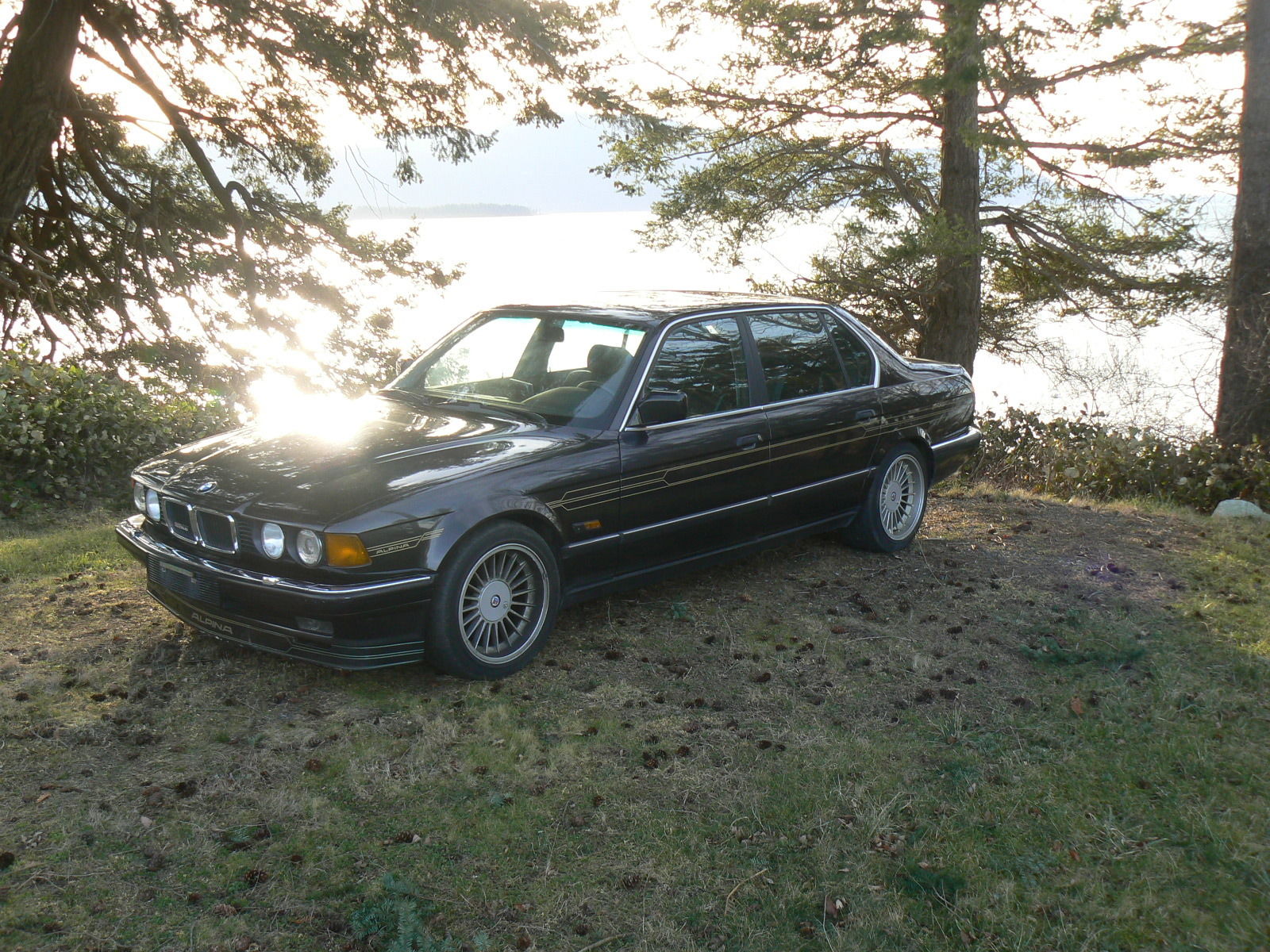 Outstanding E32 Face Off 1988 Bmw 735i And 750il German