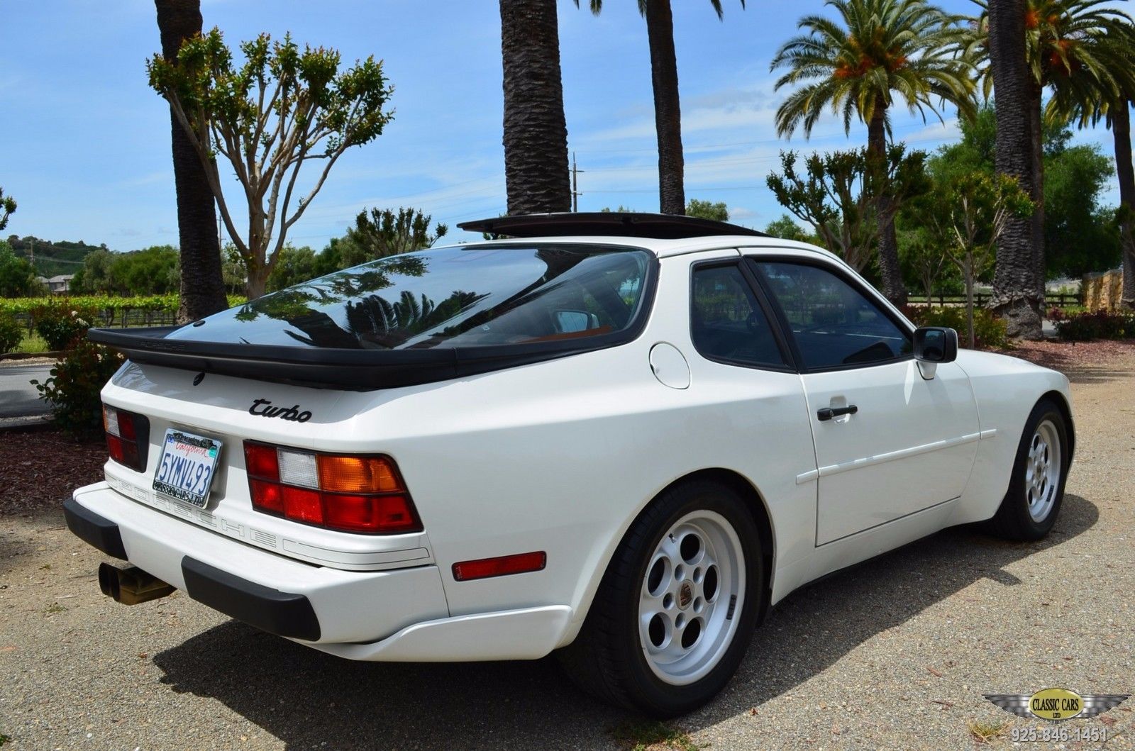 The Iconic 1986 Porsche 944 Turbo: Performance, Design, And Legacy ...