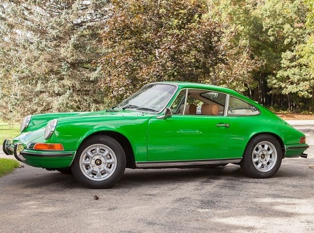 Conda Green Porsche 911