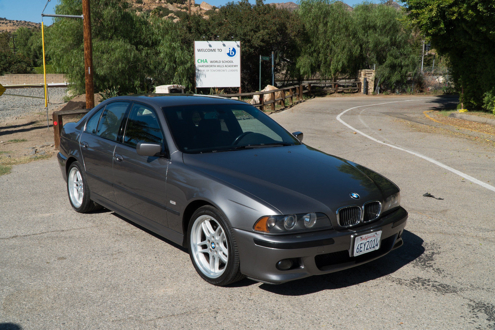 Double Take 540i/6: E34 or E39? 1995 BMW 540i Sport v. 2003 BMW 540i M ...