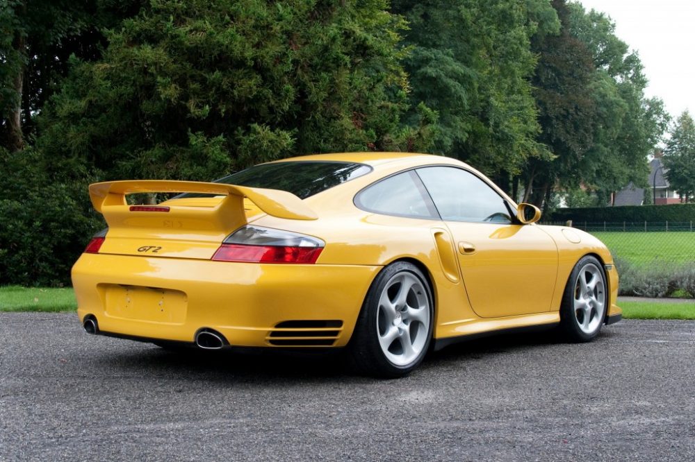 Porsche 996 Р¶РµР»С‚С‹Р№