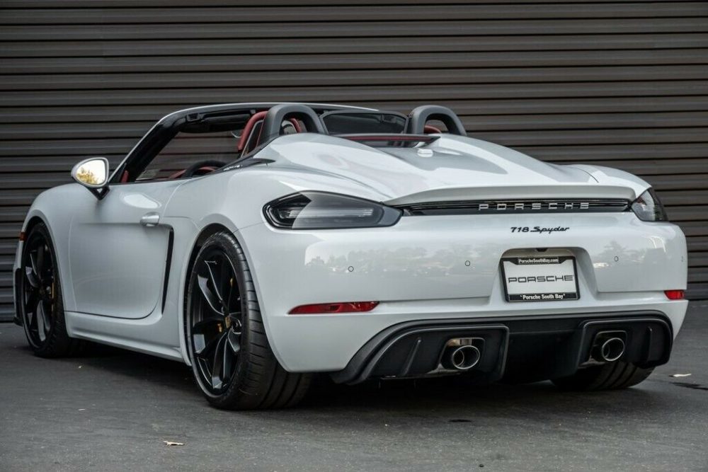 porsche 718 spyder