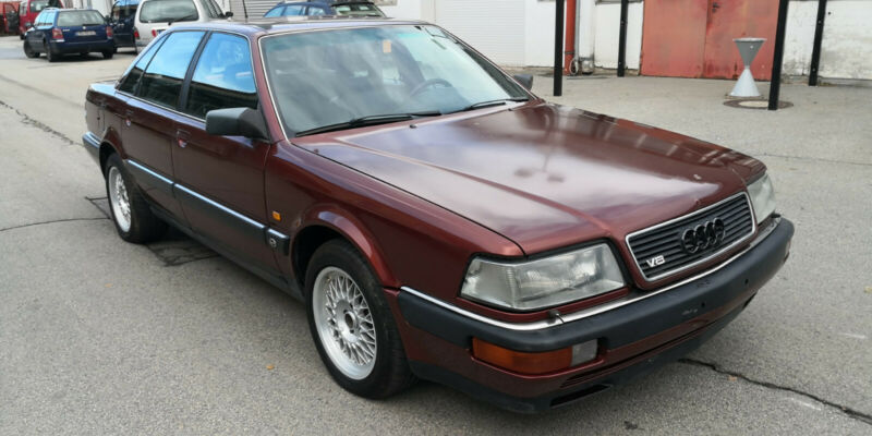 Euro V8 Double Take: 1993 Audi V8 quattro 4.2 6-Speed and 1992 V8L ...