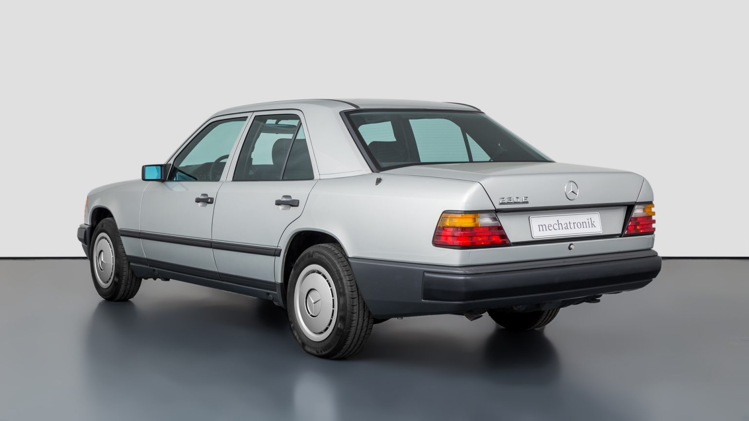 1987 Mercedes-Benz 230E With 618 Miles | German Cars For Sale Blog